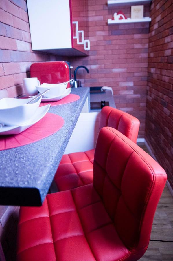Jacuzzi Apartment Red Krakau Buitenkant foto