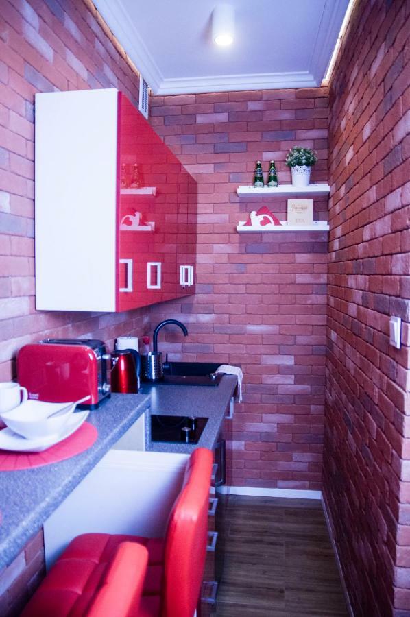 Jacuzzi Apartment Red Krakau Buitenkant foto